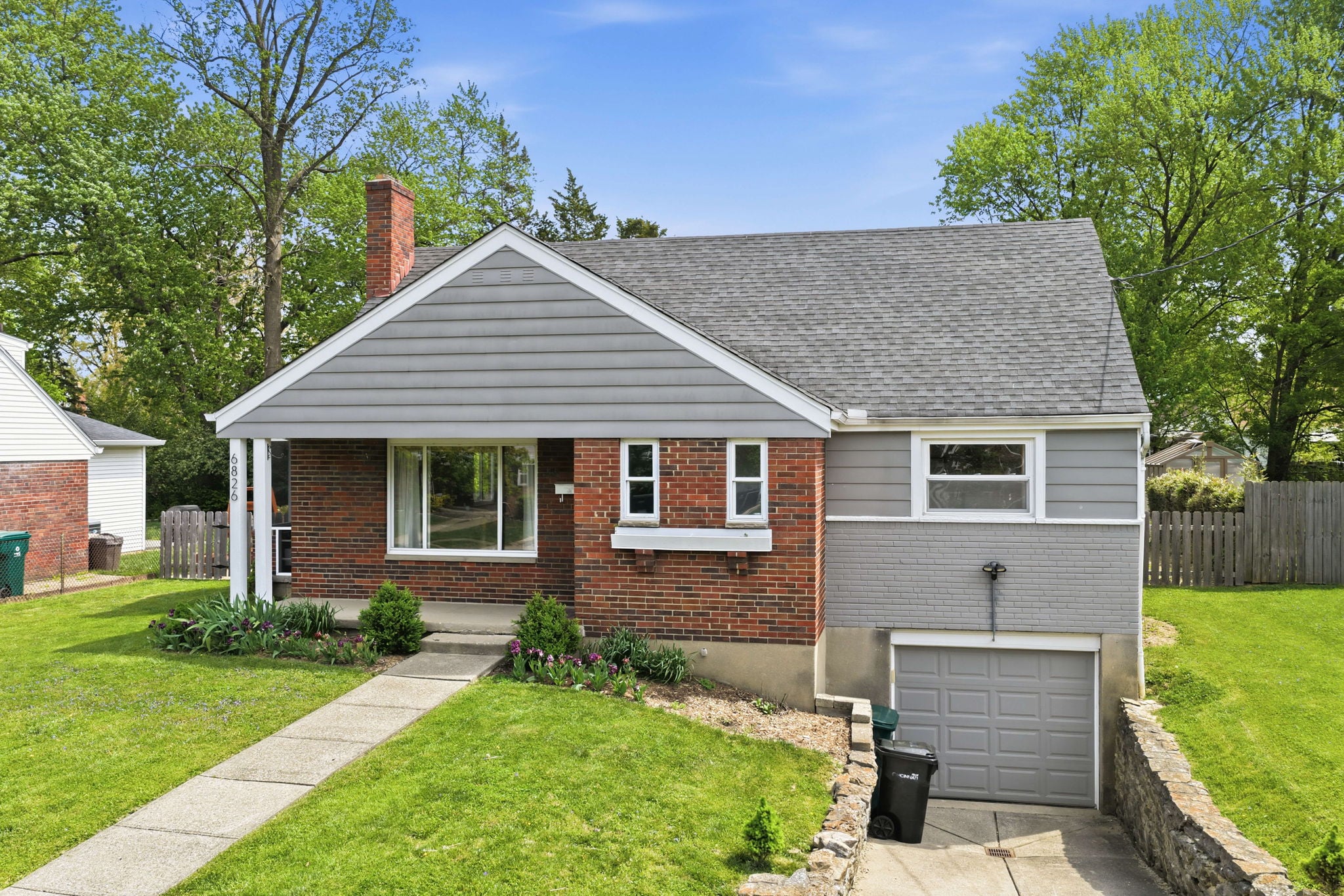 19-web-or-mls-6826 Le Conte Ave (19 of 55)