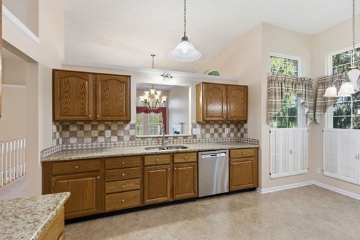 19-web-or-mls-7277 Ridge Edge Ct-19