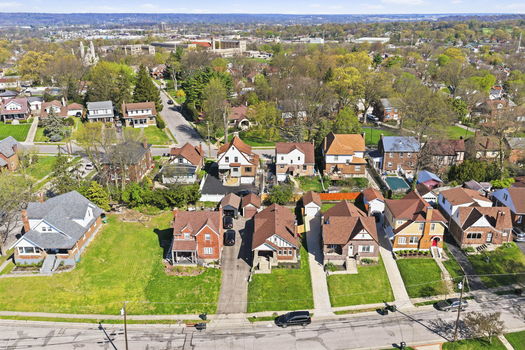 2-web-or-mls-2506 Moundview Dr (2 of 57)