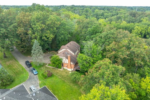 2-web-or-mls-9018 Winthrop Dr (20 of 21)