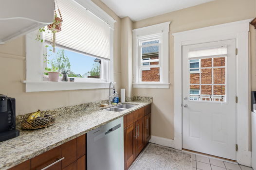 21-web-or-mls-3644 Columbus Ave (21 of 66)