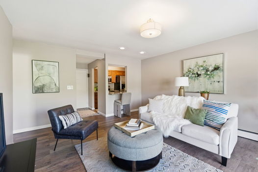 23-web-or-mls-1815 William Howard Taft Rd 502-23