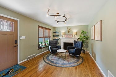 23-web-or-mls-7430 S Timberlane Dr (23 of 67)