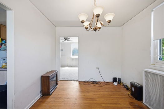 24-web-or-mls-17 Andover Rd-24