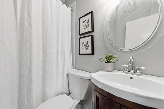 25-web-or-mls-1815 William Howard Taft Rd 502-25