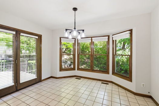 27-web-or-mls-2739 Queenswood Dr-27