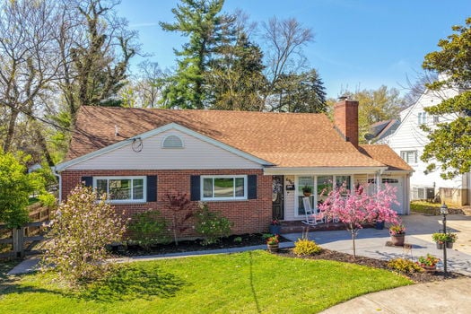 27-web-or-mls-6965 Euclid Ave (27 of 29)