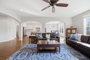 27-web-or-mls-7269 Rita Ln (27 of 75)