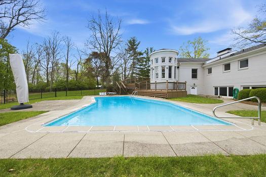 27-web-or-mls-766 Dunwoodie Dr (27 of 95)