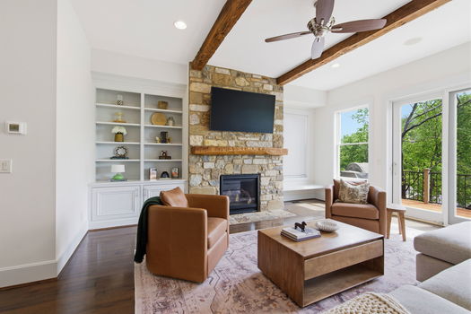 29-web-or-mls-452 Strafer St-29