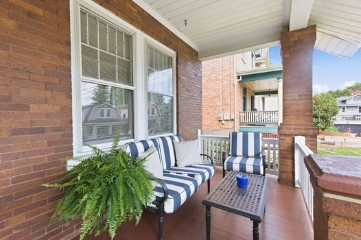 3-web-or-mls-2840 Pine Grove Ave-3