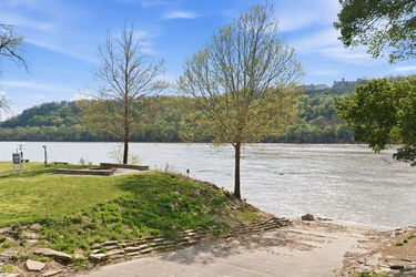 32-web-or-mls-5765 Sanctuary Pl (32 of 83)