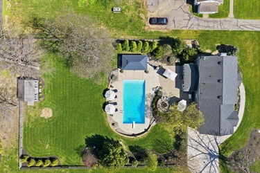 32-web-or-mls-7400 N Timberlane Dr (32 of 87)