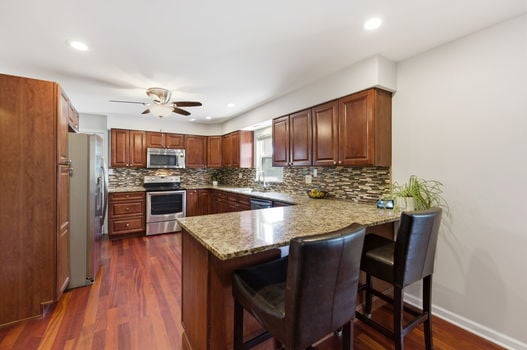 33-web-or-mls-6965 Euclid Ave-33