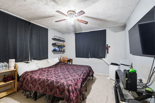 36-web-or-mls-17 Andover Rd-36