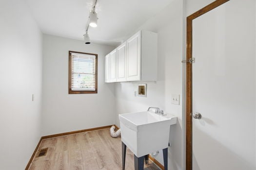 36-web-or-mls-2739 Queenswood Dr-36