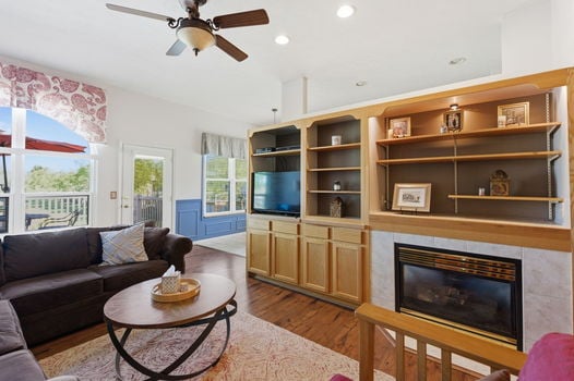 36-web-or-mls-6574 Quail Lake-36