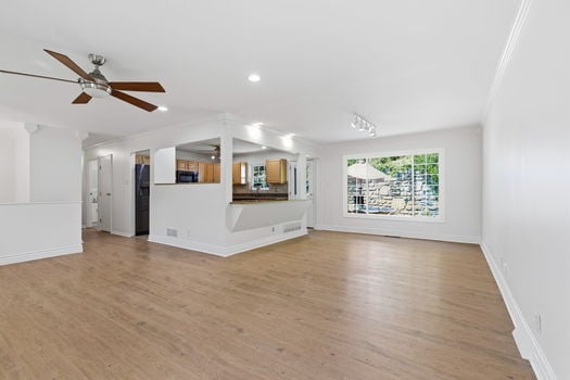 37-web-or-mls-127 Covert Run Pike (37 of 82)