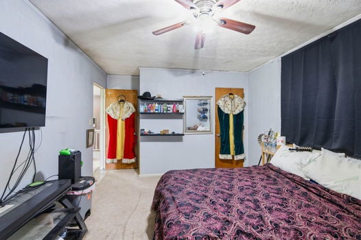 37-web-or-mls-17 Andover Rd-37