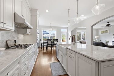 37-web-or-mls-7269 Rita Ln (37 of 75)