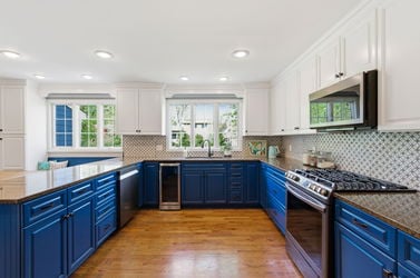 37-web-or-mls-7430 S Timberlane Dr (37 of 67)