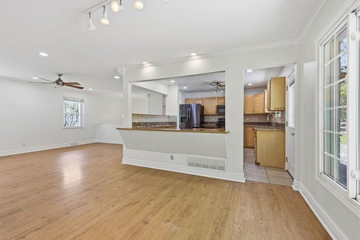 39-web-or-mls-127 Covert Run Pike (39 of 82)