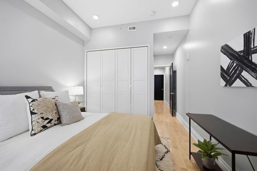 40-web-or-mls-131 W 15th St 1B-40