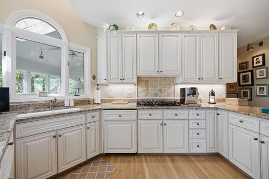 40-web-or-mls-3154 Hawkslanding Dr-40