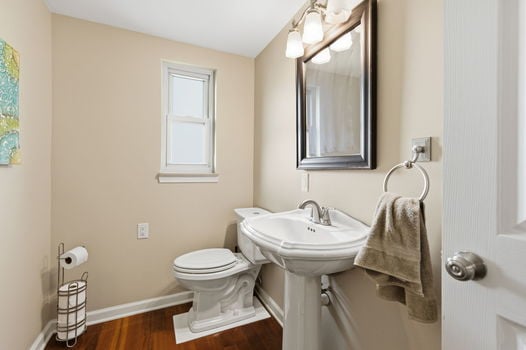 40-web-or-mls-6965 Euclid Ave-40