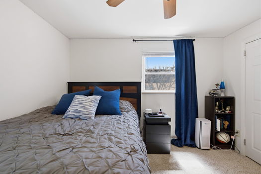 40-web-or-mls-7905 Mapleleaf Dr-40