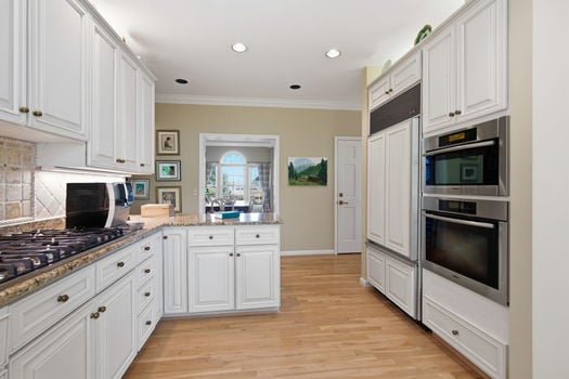 41-web-or-mls-3154 Hawkslanding Dr-41