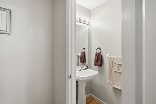 42-web-or-mls-12191 Crestfield Ct (42 of 72)