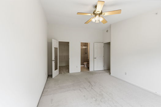 42-web-or-mls-323 Skyview Ct-42