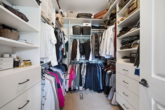 42-web-or-mls-452 Strafer St-42