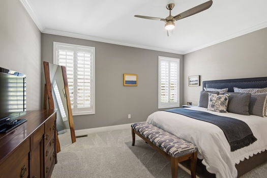 44-web-or-mls-104 S Pinnacle Dr-44