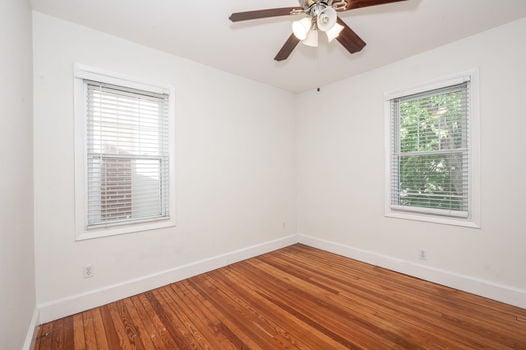 44-web-or-mls-2846 Markbreit Ave-44