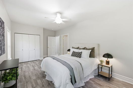 46-web-or-mls-8343 Miami Ave-47