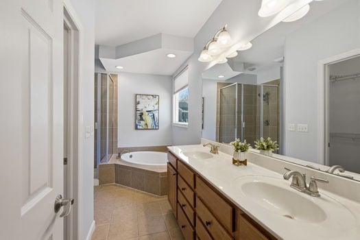 48-web-or-mls-5613 Water Mills Dr (48 of 61)