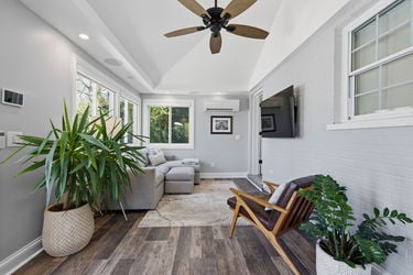 51-web-or-mls-7400 N Timberlane Dr (51 of 87)