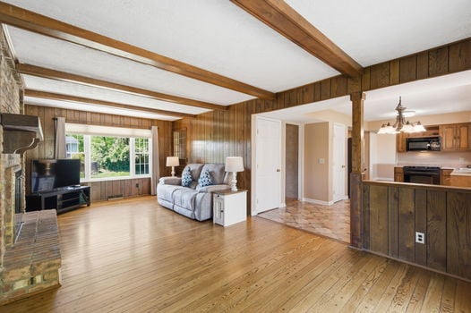 51-web-or-mls-8046 Blairhouse Dr-51