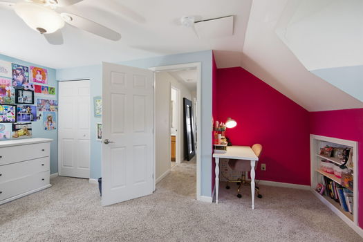 52-web-or-mls-7905 Mapleleaf Dr-52