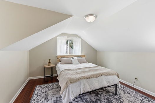 55-web-or-mls-6965 Euclid Ave-55