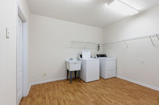 55-web-or-mls-7277 Ridge Edge Ct-55