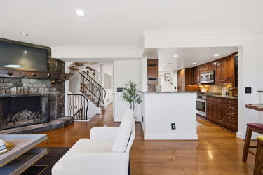 57-web-or-mls-116 Shelby (57 of 87)