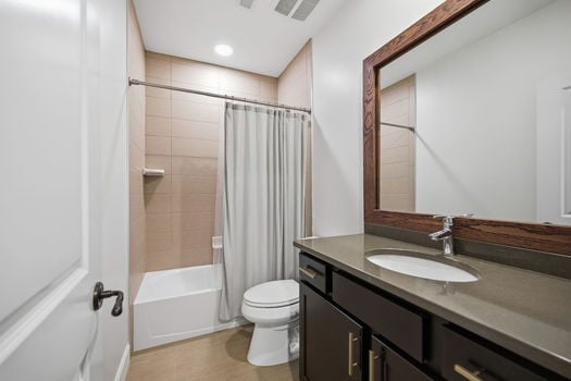 58-web-or-mls-452 Strafer St-58