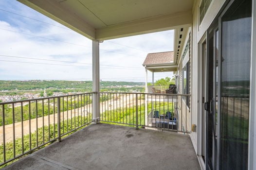 6-web-or-mls-323 Skyview Ct-6