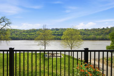 6-web-or-mls-5765 Sanctuary Pl (6 of 83)