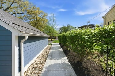 6-web-or-mls-7430 S Timberlane Dr (6 of 67)