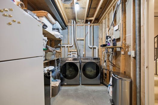 60-web-or-mls-452 Strafer St-60