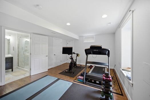 62-web-or-mls-12191 Crestfield Ct (62 of 72)